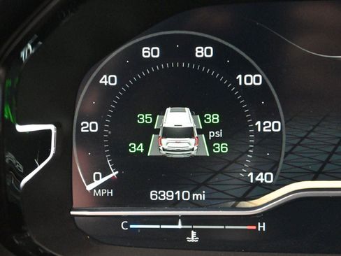 Used 2023 GMC Yukon XL Denali Ultimate image 23