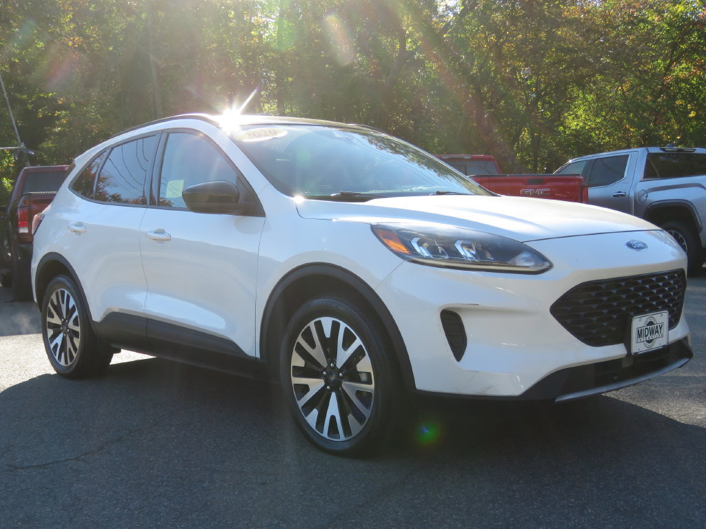 Used 2020 Ford Escape SE Sport AWD/4WD image 3
