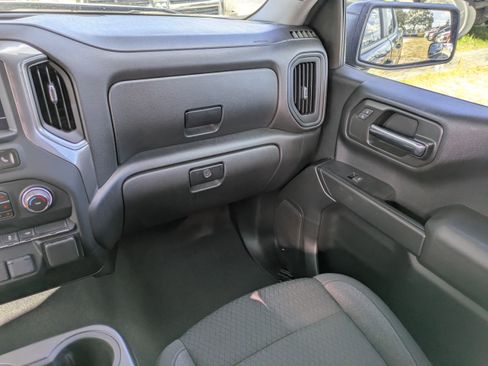 Used 2022 Chevrolet Silverado 1500 Custom RWD image 13