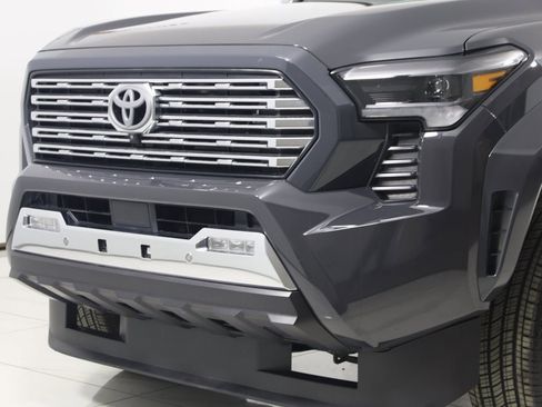 Used 2025 Toyota Tacoma Limited image 51