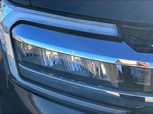 Used 2024 Ford Expedition Limited image 29