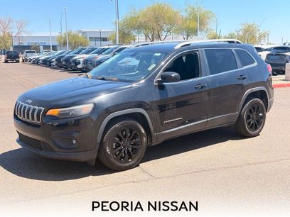 Used 2019 Jeep Cherokee Latitude w/ Popular Appearance Group