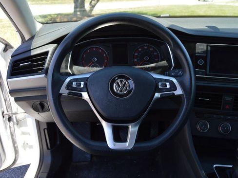 Used 2019 Volkswagen Jetta S w/ Driver Assistance Package FWD image 8