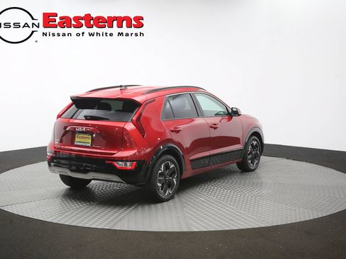 Used 2023 Kia Niro Wind w/ Wind Preserve Package FWD image 39