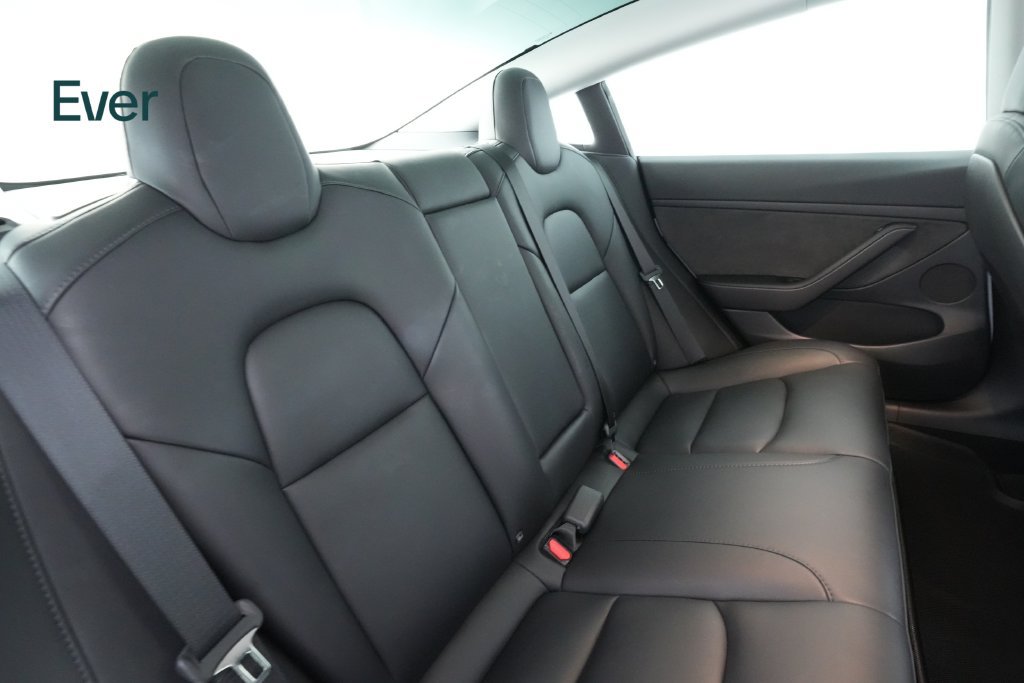 Used 2023 Tesla Model 3 Standard Range RWD image 5