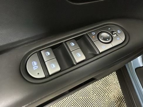 Used 2025 Hyundai Ioniq 5 SEL AWD/4WD image 10