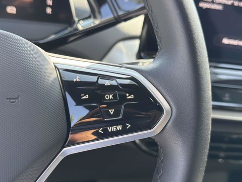 Certified 2023 Volkswagen ID.4 Pro RWD image 18