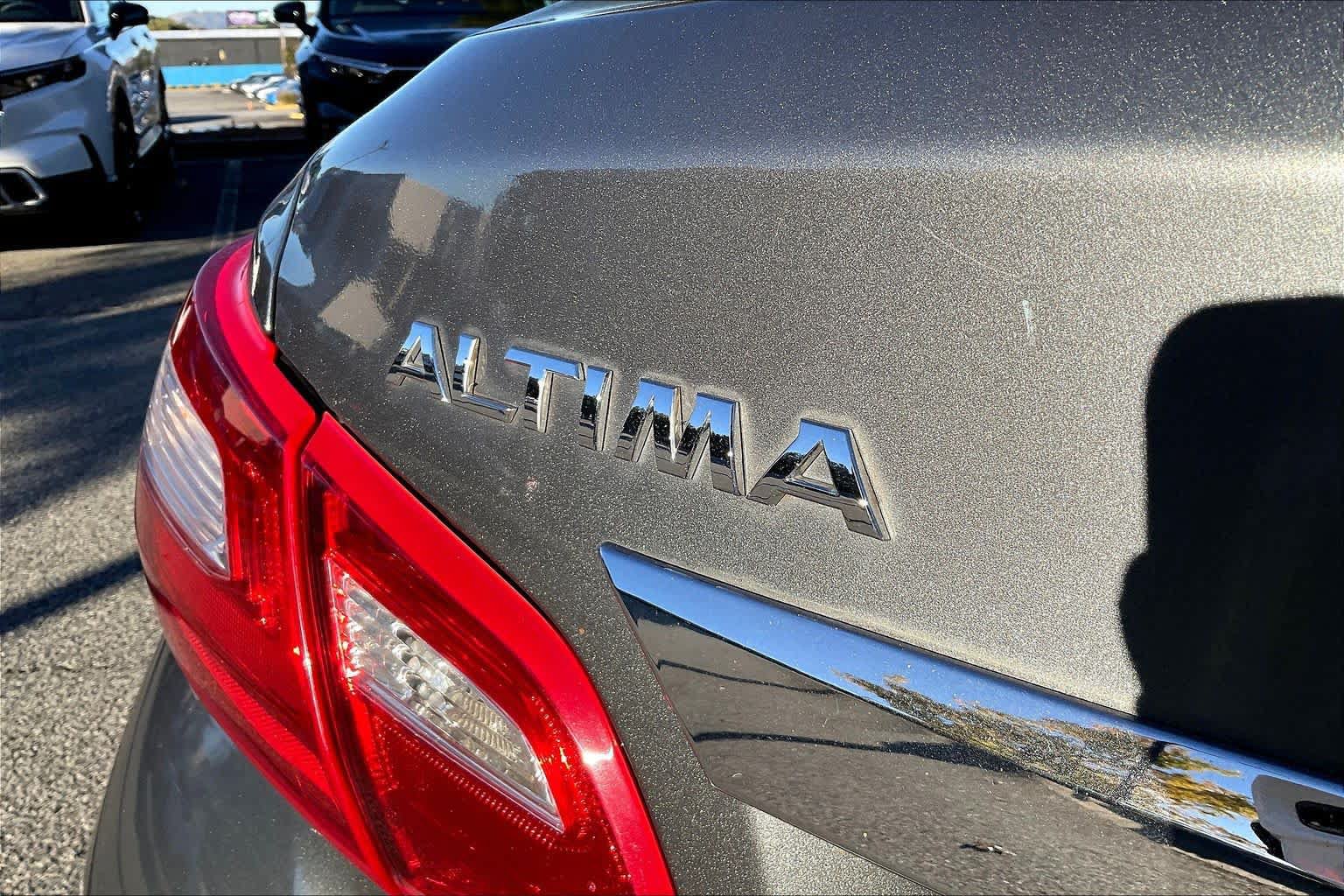 Used 2016 Nissan Altima 2.5 S w/ Power Driver Seat Package FWD image 29