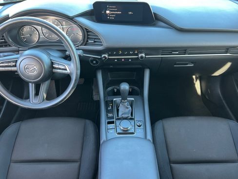 Used 2021 MAZDA MAZDA3 s image 10