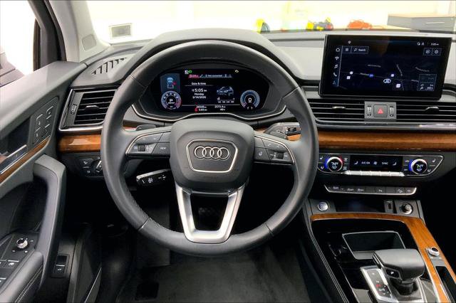 Certified 2023 Audi Q5 2.0T Premium Plus w/ Premium Plus Package AWD/4WD image 4