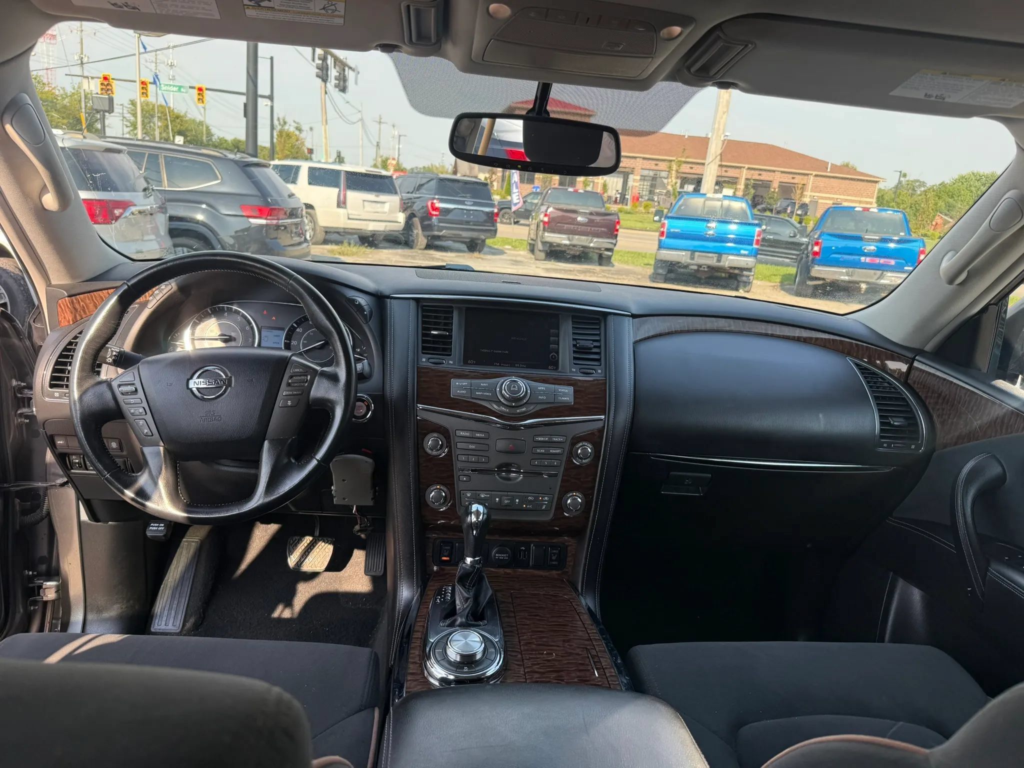 Used 2019 Nissan Armada SV w/ Driver Package AWD/4WD image 16