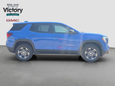 New 2026 GMC Terrain Elevation w/ Technology Package II AWD/4WD image 19