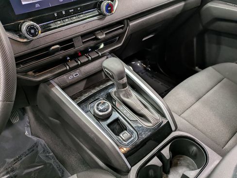 Used 2024 Chevrolet Colorado Trail Boss w/ Safety Package image 15