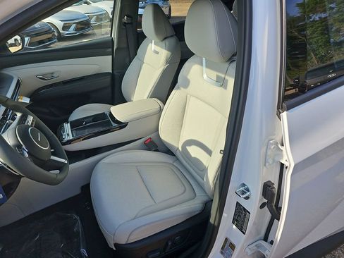New 2026 Hyundai Tucson Limited image 16
