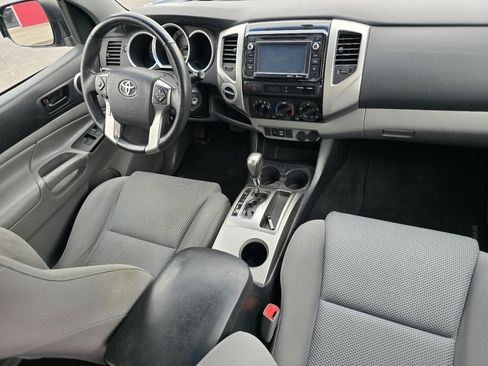 Used 2014 Toyota Tacoma 4x4 Double Cab w/ TRD Off-Road Package image 20