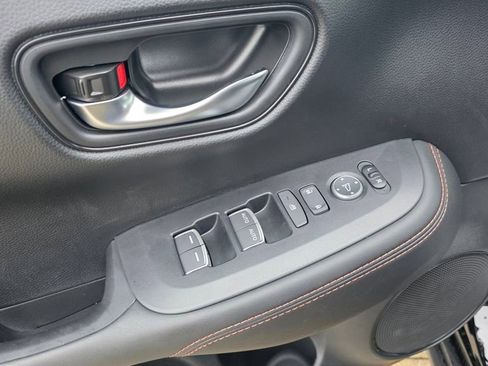 New 2026 Honda HR-V Sport image 23