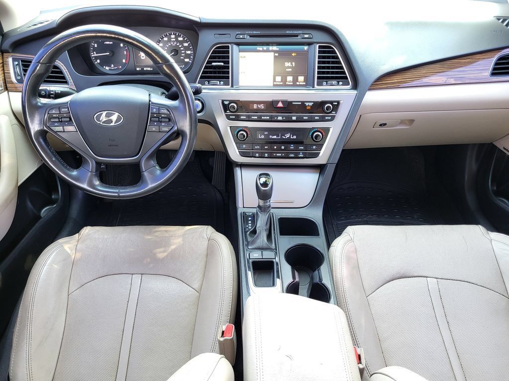 Used 2017 Hyundai Sonata Limited w/ Tech Package 03 FWD image 28