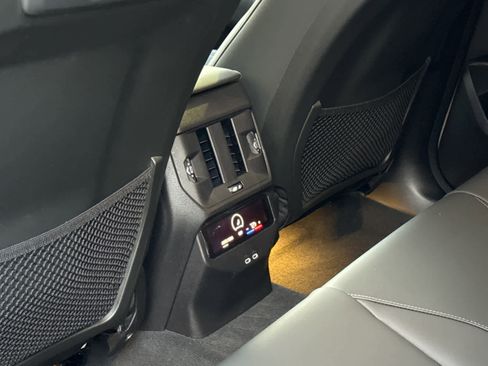 Certified 2025 BMW X3 xDrive30i w/ Premium Package image 15