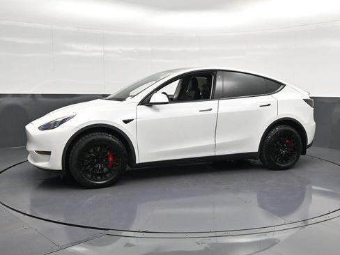 Used 2021 Tesla Model Y Performance AWD/4WD image 7