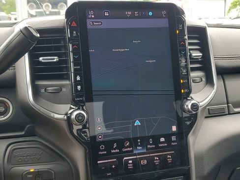 New 2026 RAM 3500 Laramie AWD/4WD image 30