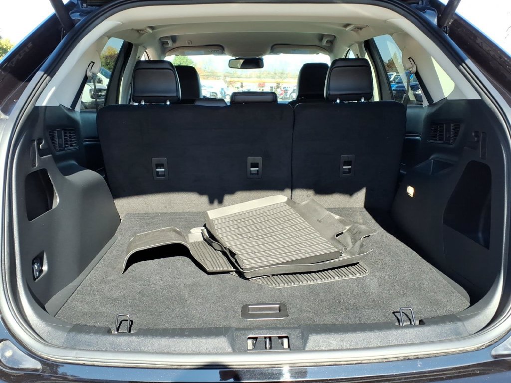 Used 2024 Ford Edge SEL w/ Convenience Package AWD/4WD image 7