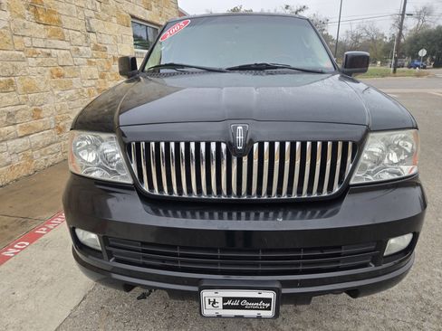 Used 2005 Lincoln Navigator Luxury image 15