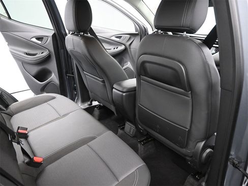 Used 2022 Buick Encore GX Preferred w/ Cold Weather Comfort Package image 19