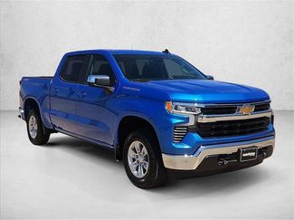 Used 2025 Chevrolet Silverado 1500 LT AWD/4WD video 3