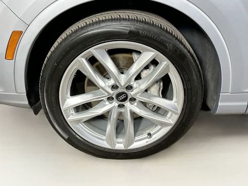 Used 2018 Audi Q7 3.0T Prestige AWD/4WD image 8