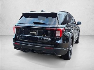 New 2026 Ford Explorer ST-Line video 2