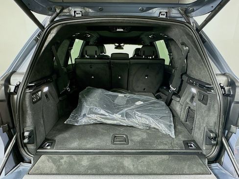 Used 2025 BMW X7 xDrive40i image 27