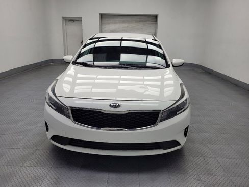 Used 2018 Kia Forte LX image 15
