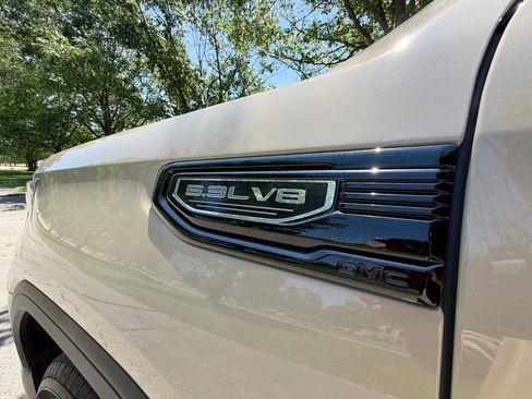 Used 2022 GMC Sierra 1500 Elevation AWD/4WD image 39