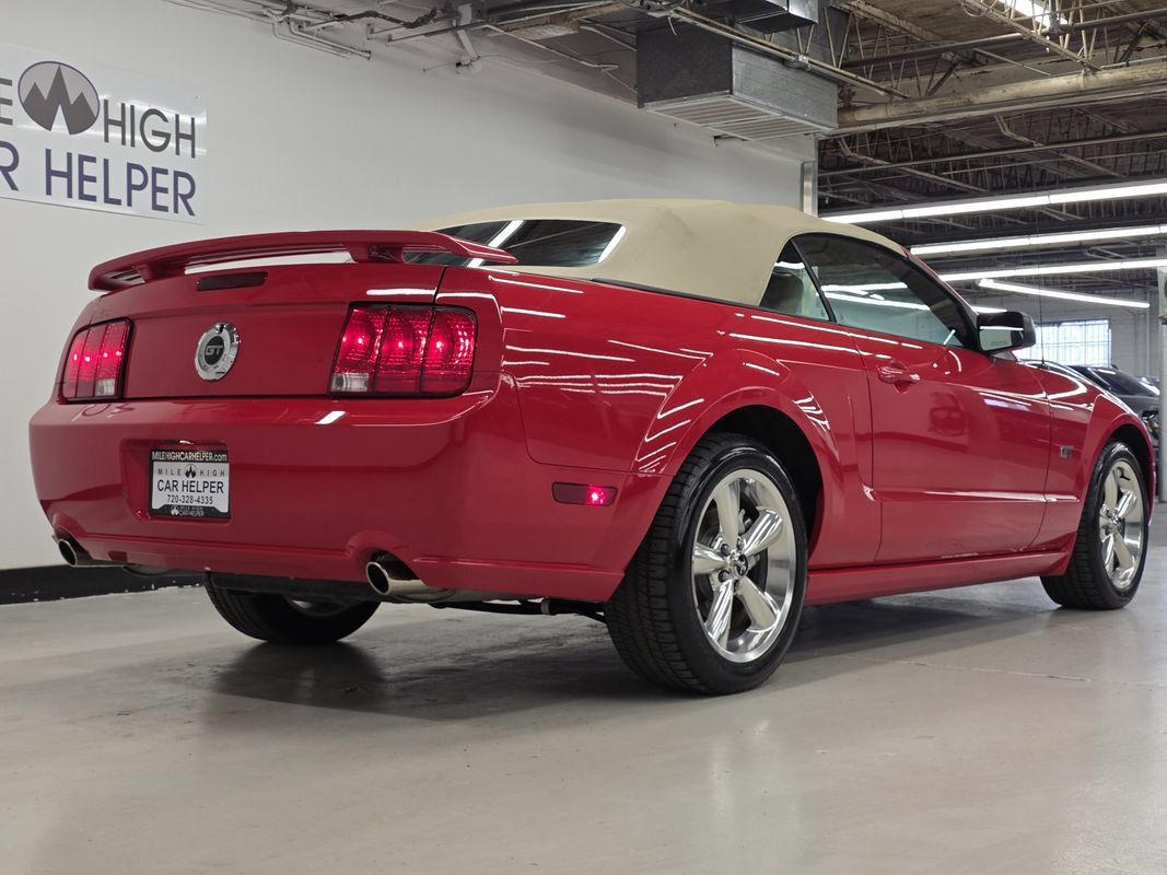 Used 2007 Ford Mustang GT Premium RWD image 16
