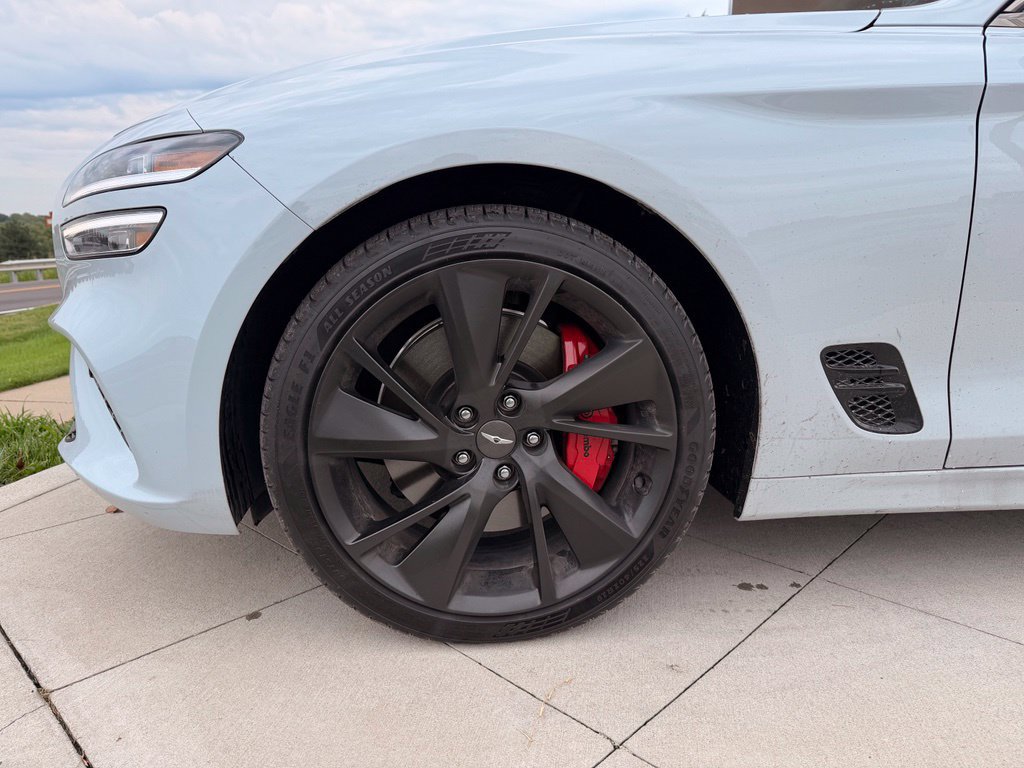 Used 2023 Genesis G70 3.3T w/ Sport Prestige Package RWD image 15