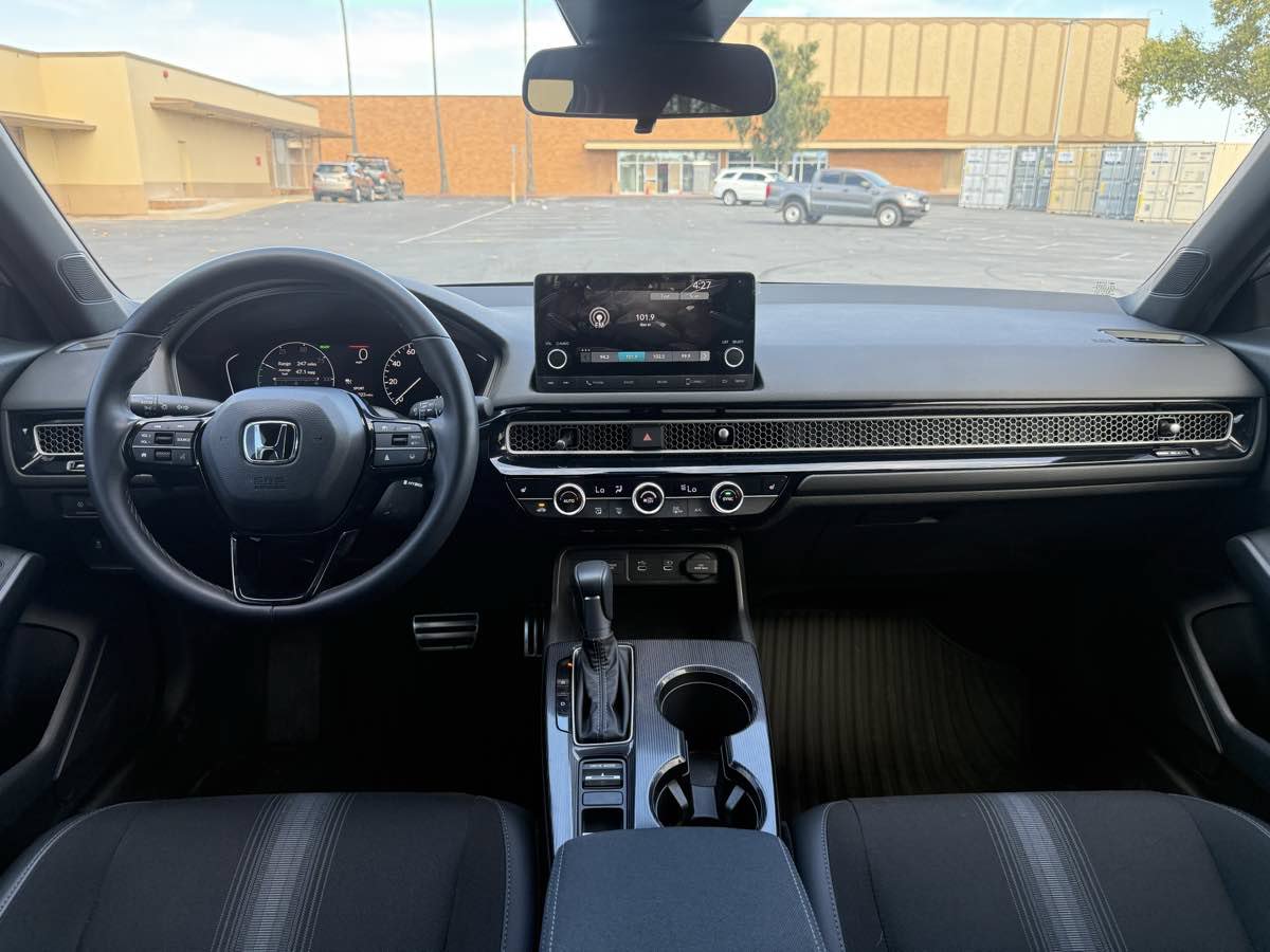 Used 2025 Honda Civic Sport image 15