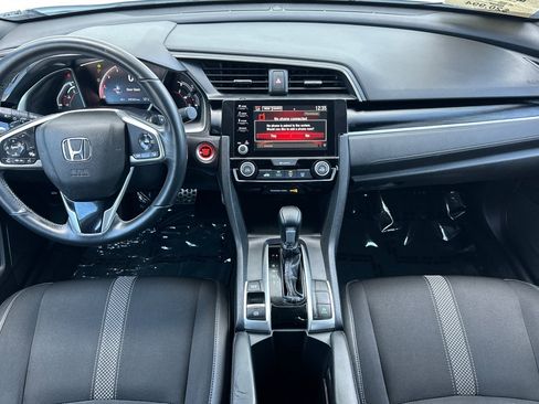 Used 2019 Honda Civic Sport image 12