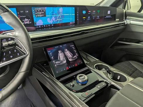 Used 2025 Cadillac Escalade V w/ LPO, Floor Liner Package image 19