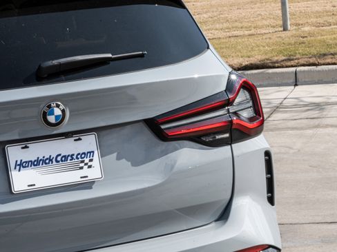 Certified 2023 BMW X3 xDrive30i w/ M Sport Package image 8