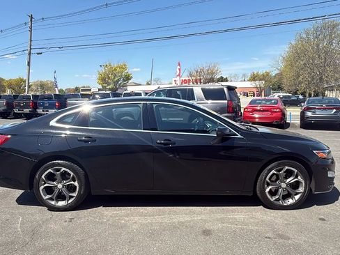 Used 2020 Chevrolet Malibu LT FWD image 12