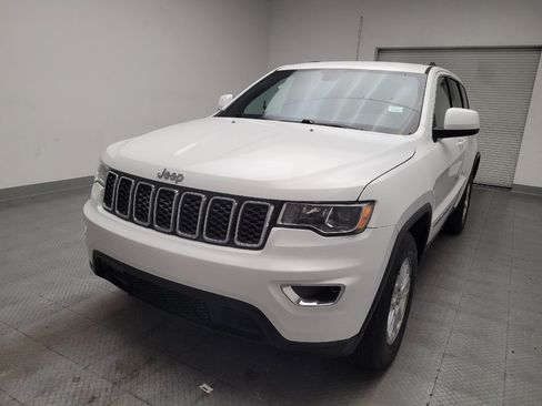Used 2019 Jeep Grand Cherokee Laredo RWD image 15