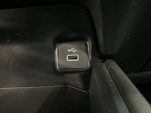 Certified 2023 Honda HR-V Sport image 25