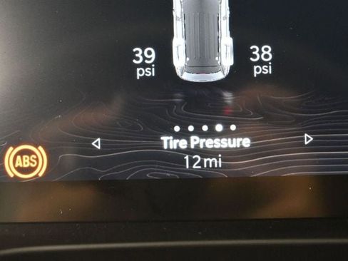New 2025 Jeep Grand Cherokee Altitude AWD/4WD image 31