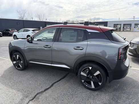 New 2026 Nissan Kicks SR w/ Cold Weather Package AWD/4WD image 7