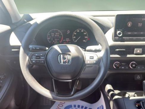 Used 2024 Honda HR-V LX image 9