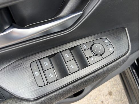 Used 2026 Nissan Kicks SV w/ Cold Weather Package AWD/4WD image 19