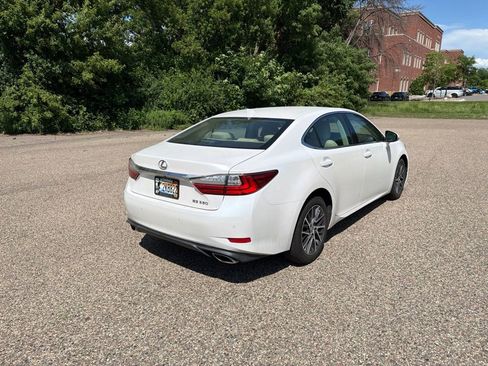 Used 2017 Lexus ES 350 w/ Premium Package FWD image 28