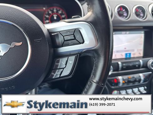 Used 2019 Ford Mustang Premium w/ Ecoboost Performance Package image 38