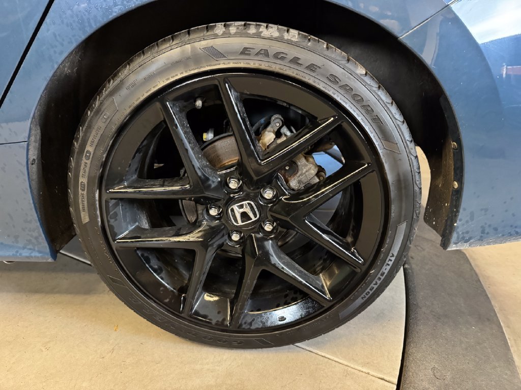 Used 2025 Honda Civic Sport image 25