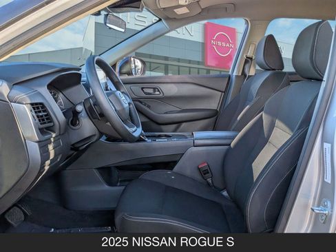 Certified 2025 Nissan Rogue S image 14